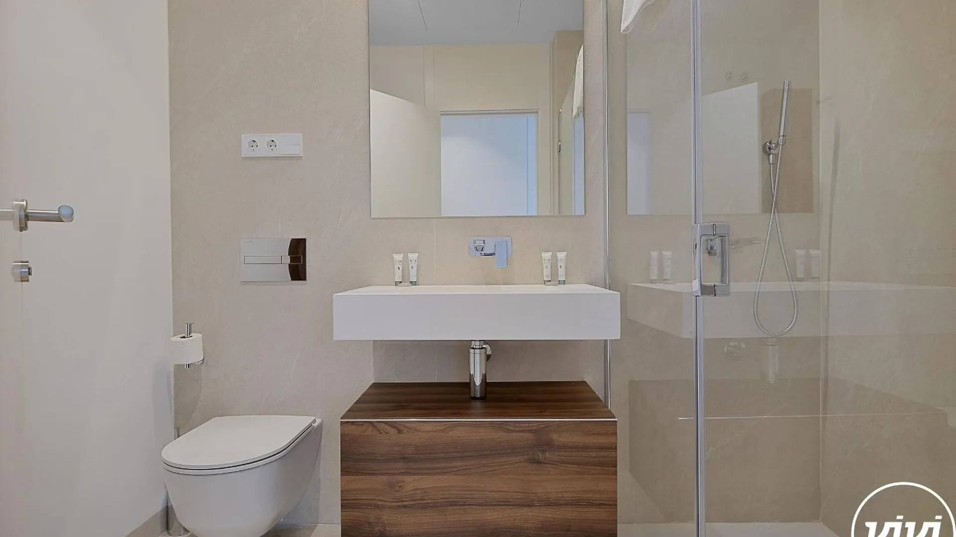 Apartment Vivi Homes - Aura Pool, Sauna, Spa, Gym & Sea View Torremolinos