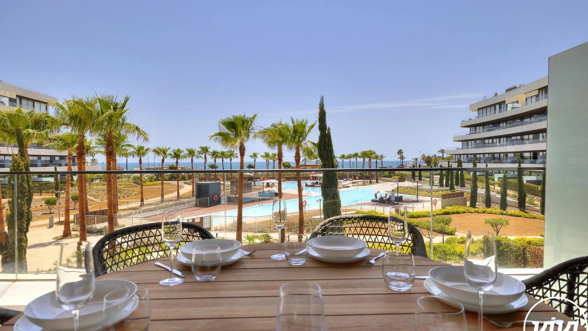 Vivi Homes - Aura Pool, Sauna, Spa, Gym & Sea View Torremolinos
